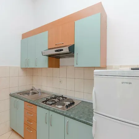 Sklopina Apartamento Starigrad Paklenica