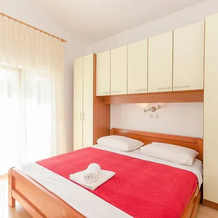 Sklopina Apartamento Starigrad Paklenica