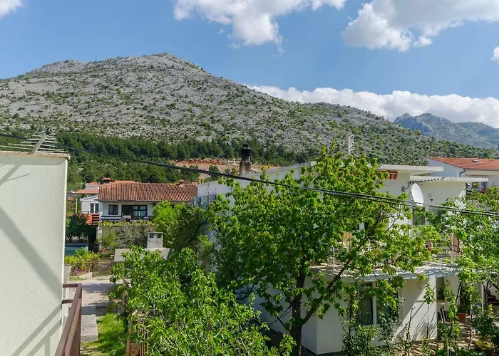 Sklopina 아파트 *