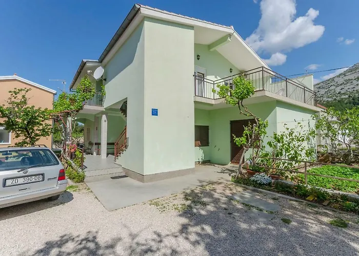 아파트 Sklopina *